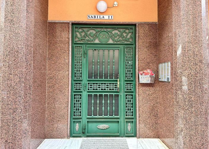 Image No.37-2 Bed Apartment for sale