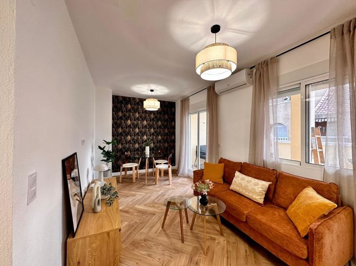 Image No.9-2 Bed Apartment for sale