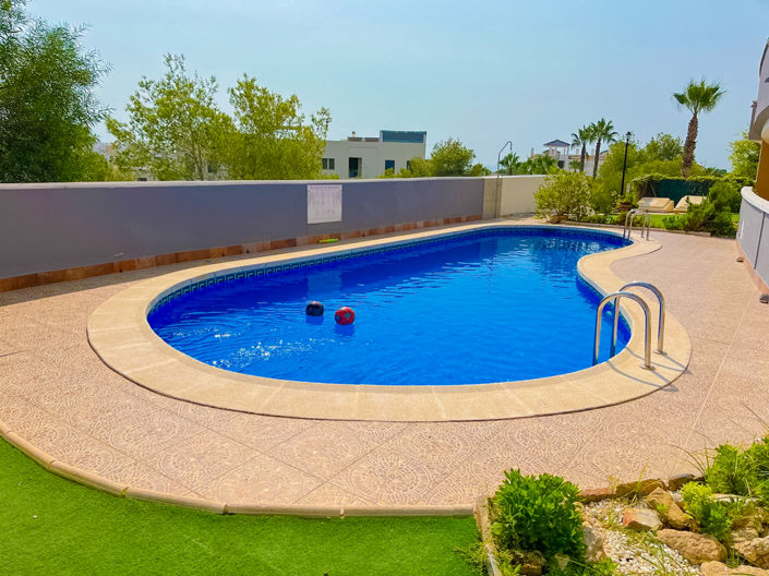 Image No.22-2 Bed Apartment for sale