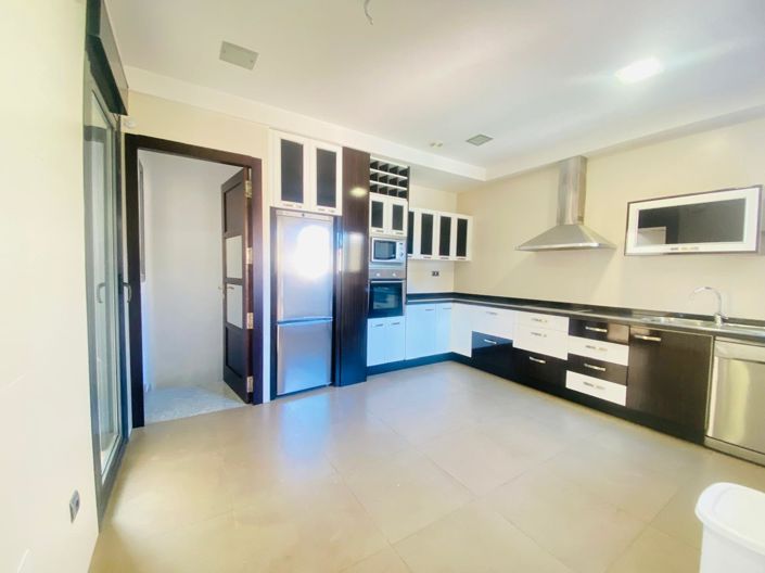 Image No.23-4 Bed Villa for sale