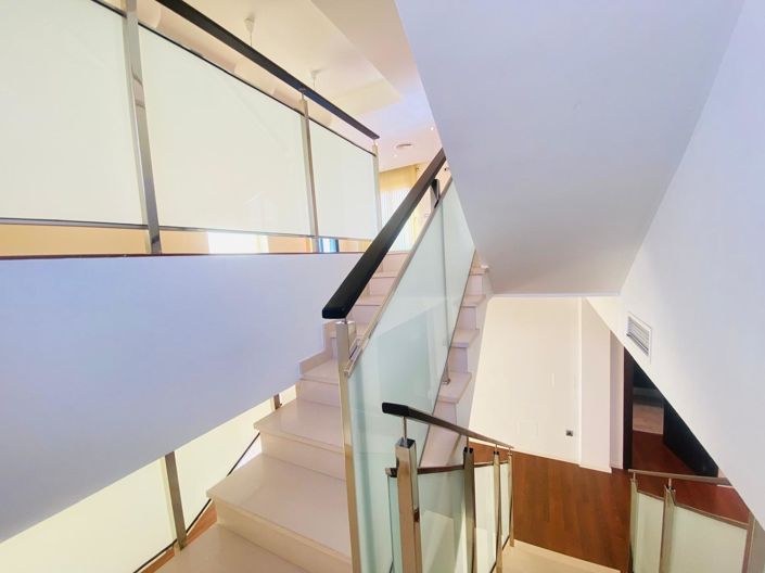 Image No.31-4 Bed Villa for sale