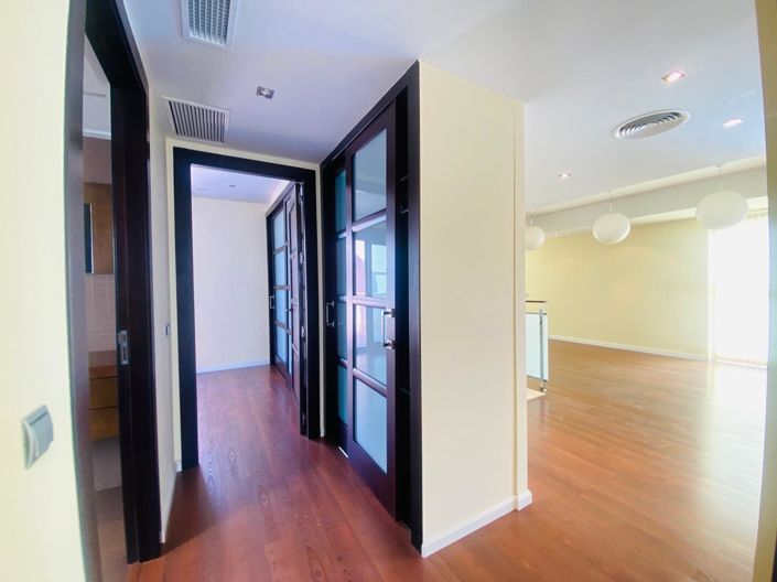 Image No.49-4 Bed Villa for sale