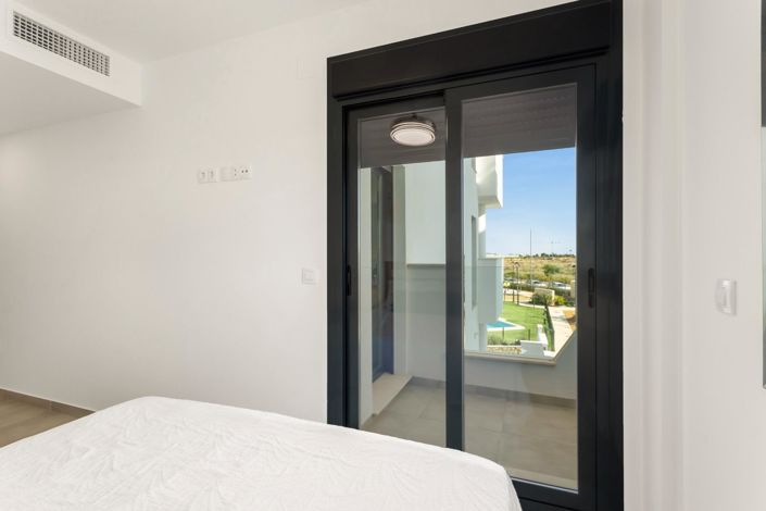 Image No.14-2 Bed Apartment for sale