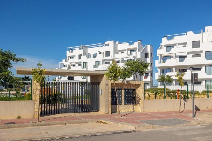 Image No.24-2 Bed Apartment for sale