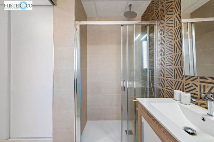 Image No.15-2 Bed Apartment for sale