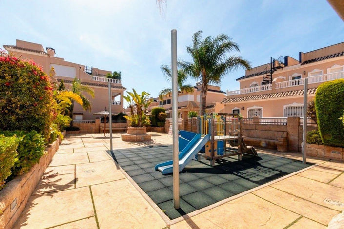 Image No.35-3 Bed Apartment for sale