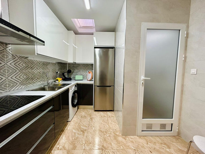 Image No.26-2 Bed Townhouse for sale