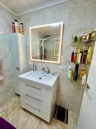 Image No.42-2 Bed Townhouse for sale