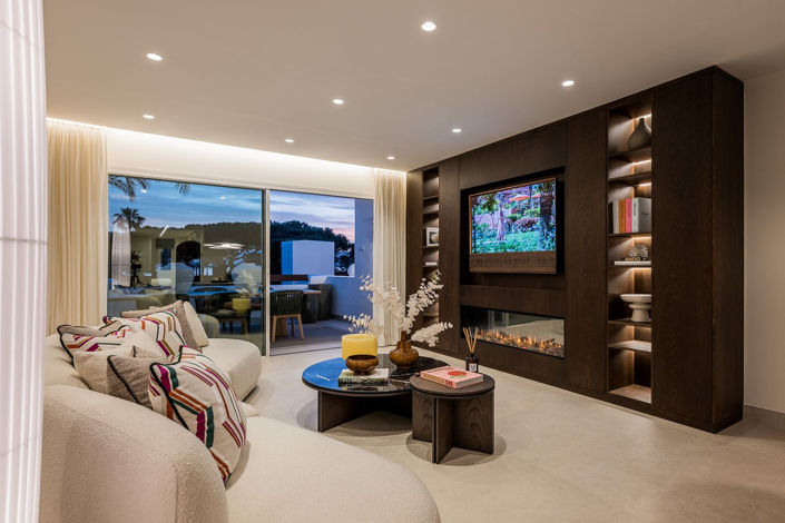 Image No.10-3 Bed Apartment for sale