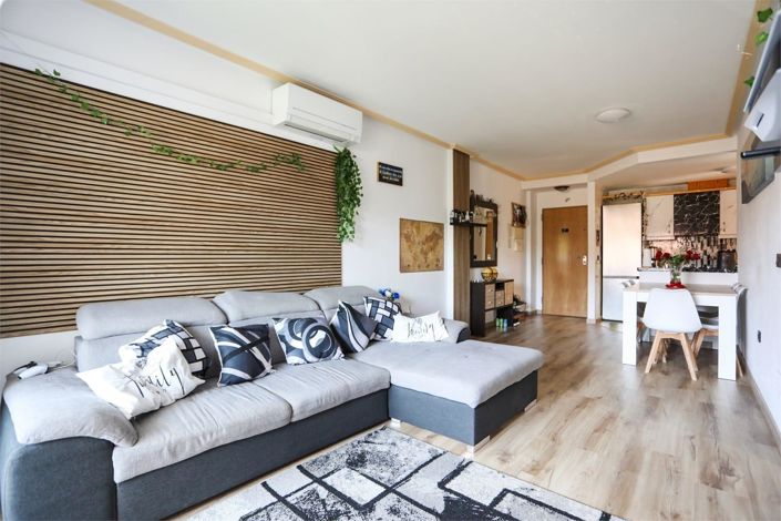 Image No.12-2 Bed Apartment for sale