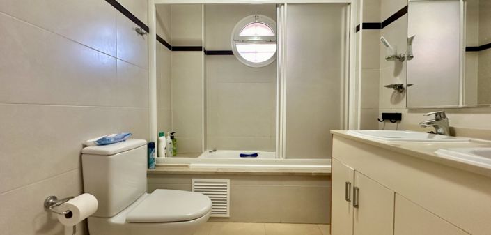 Image No.18-2 Bed Apartment for sale