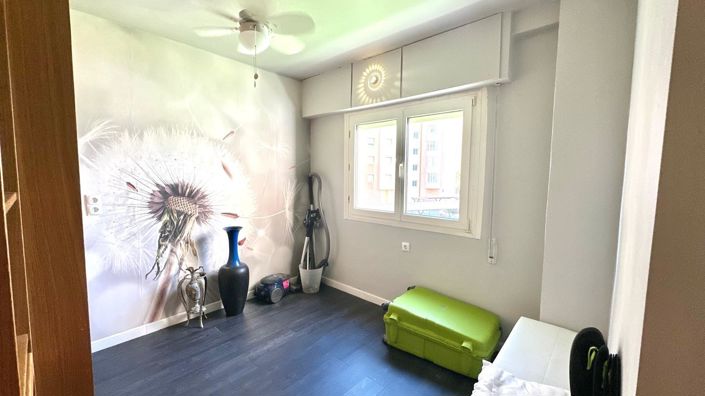 Image No.30-2 Bed Apartment for sale