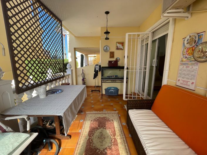 Image No.10-Villa de 4 chambres à vendre à Guardamar del Segura