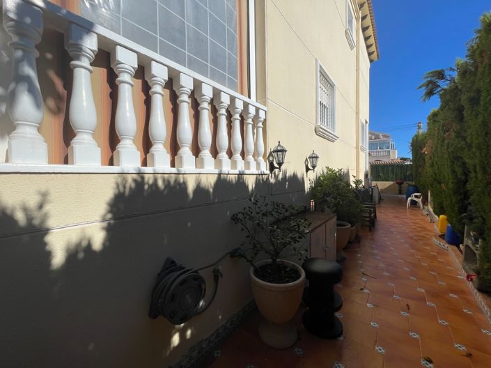 Image No.13-4 Bed Villa for sale