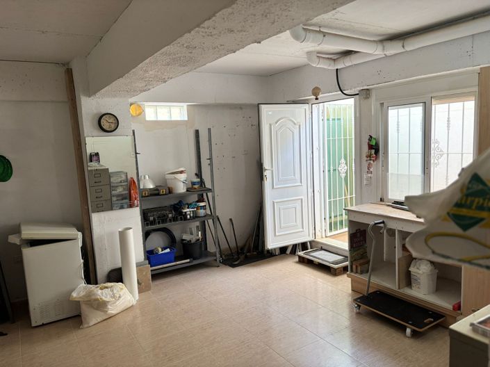 Image No.34-3 Bed Villa for sale