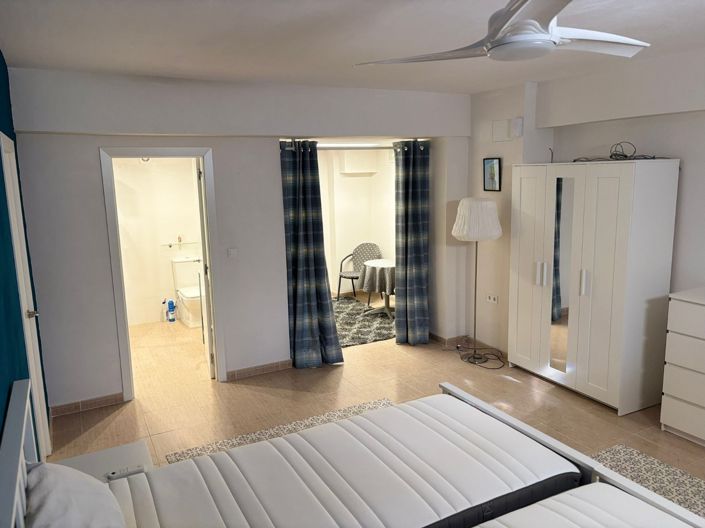 Image No.43-3 Bed Villa for sale