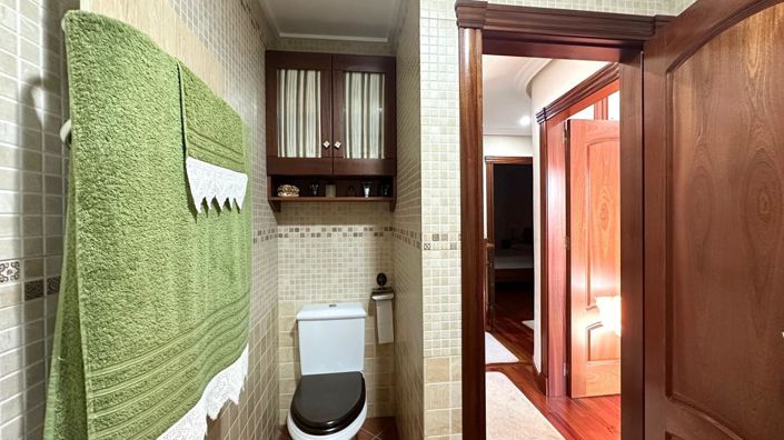 Image No.42-4 Bed Townhouse for sale