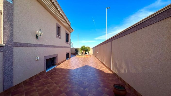Image No.5-Maison de ville de 4 chambres à vendre à Torrevieja