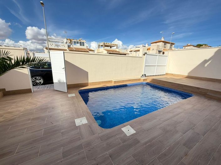 Image No.31-4 Bed House for sale