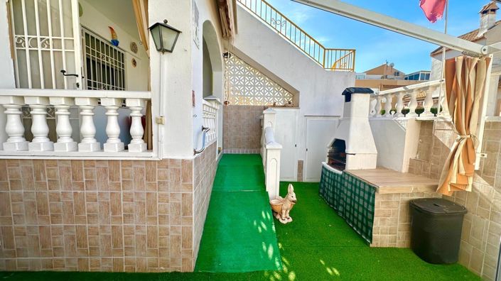 Image No.12-2 Bed Bungalow for sale