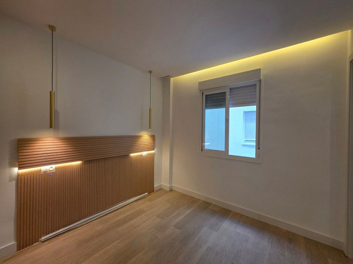 Image No.12-3 Bed Apartment for sale