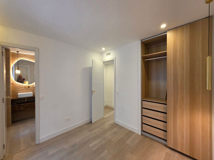 Image No.13-3 Bed Apartment for sale