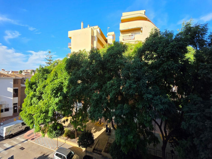 Image No.30-3 Bed Apartment for sale