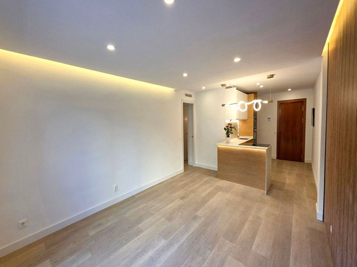 Image No.9-3 Bed Apartment for sale