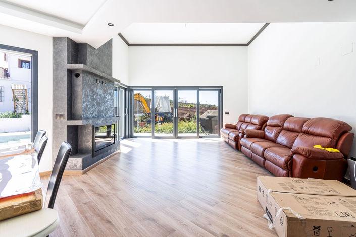 Image No.5-3 Bed Villa for sale