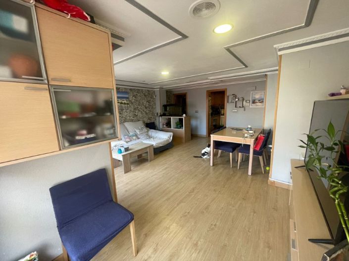 Image No.2-4 Bed Apartment for sale