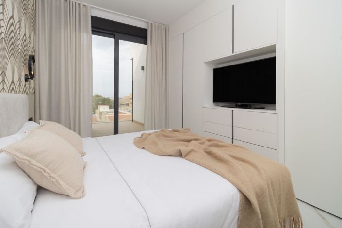 Image No.18-3 Bed Penthouse for sale