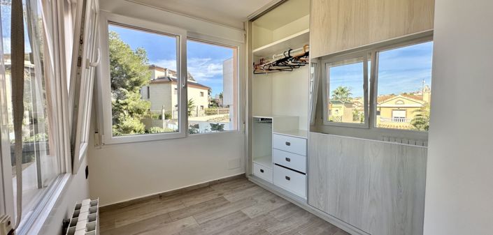 Image No.16-Villa de 4 chambres à vendre à Orihuela Costa