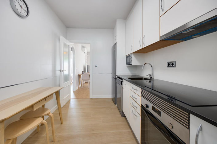 Image No.9-2 Bed Apartment for sale