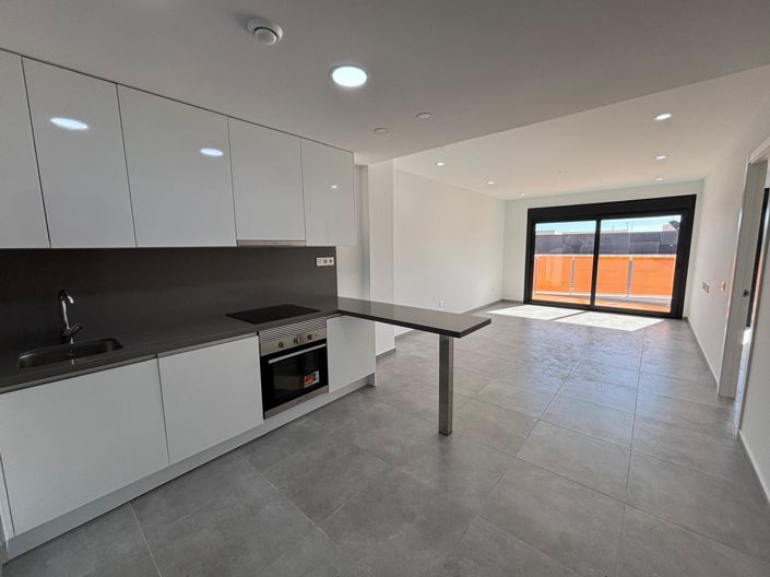 Image No.20-3 Bed Apartment for sale