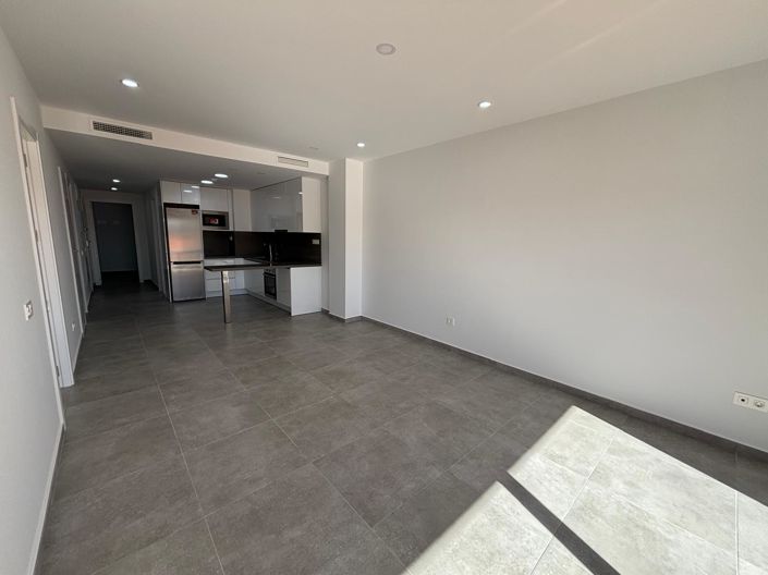 Image No.22-3 Bed Apartment for sale