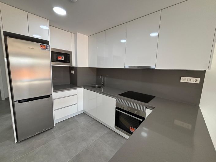 Image No.27-3 Bed Apartment for sale