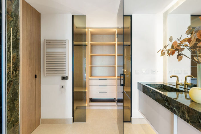 Image No.13-3 Bed Apartment for sale