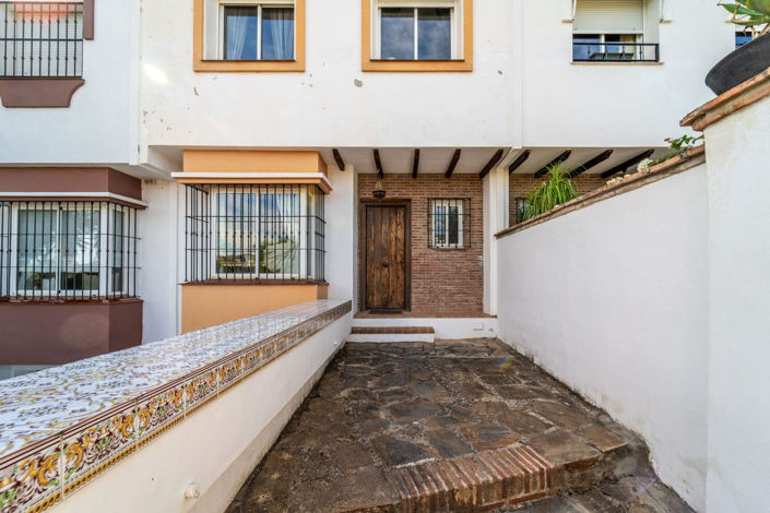 Image No.18-3 Bed Villa for sale