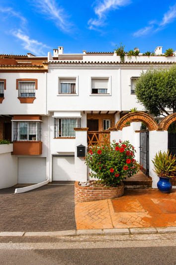 Image No.43-3 Bed Townhouse for sale