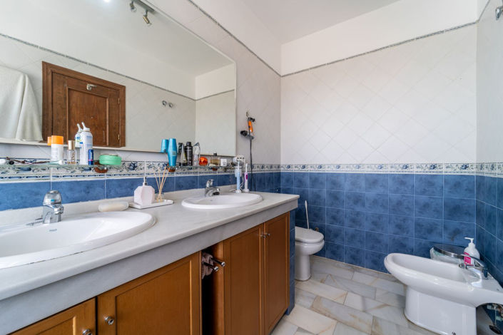 Image No.50-3 Bed Villa for sale