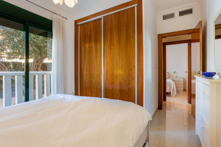 Image No.30-2 Bed Apartment for sale