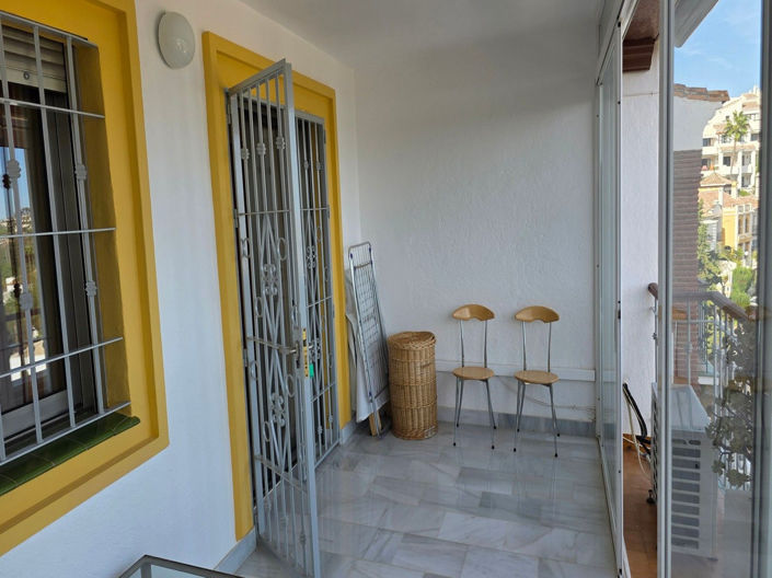 Image No.14-3 Bed House for sale