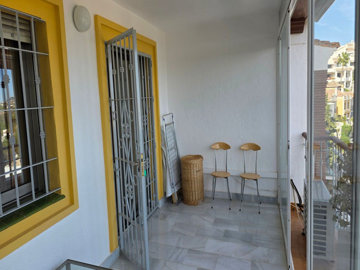 15-11d12f2f454f2f5e9b981fdd8b901d51