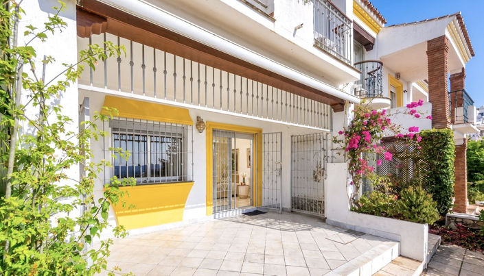 Image No.3-3 Bed House for sale