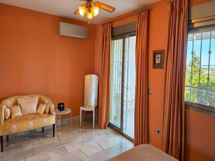 Image No.22-3 Bed Villa for sale