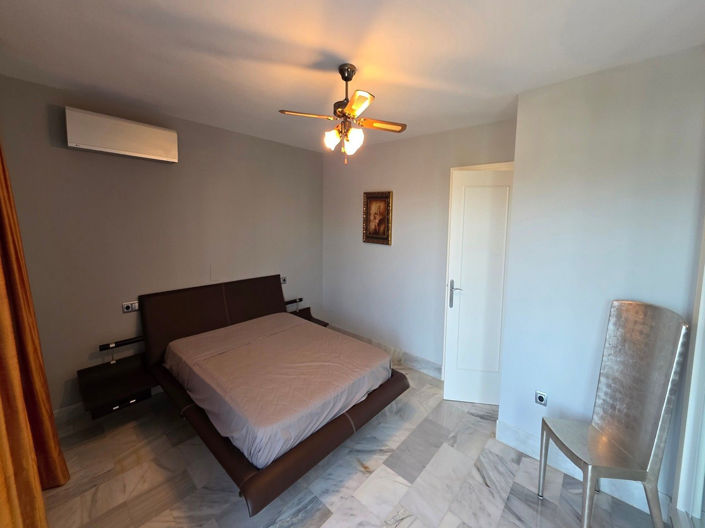 Image No.24-3 Bed House for sale