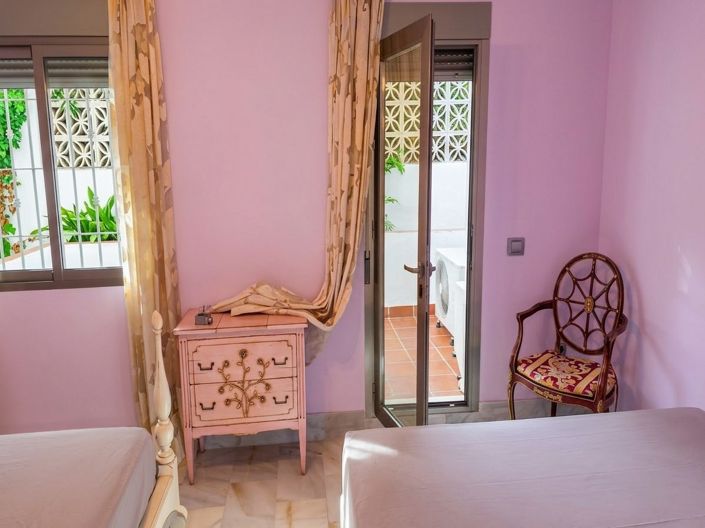Image No.25-3 Bed Villa for sale