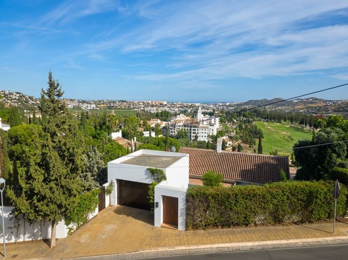 Image No.40-3 Bed Villa for sale