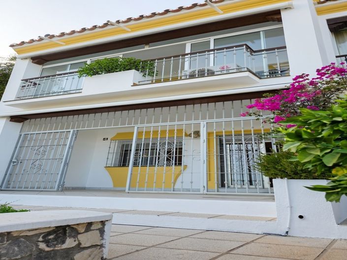Image No.41-3 Bed Villa for sale