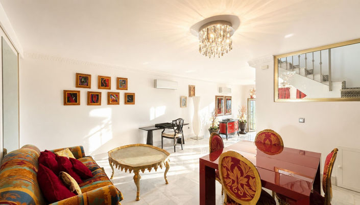 Image No.9-3 Bed House for sale